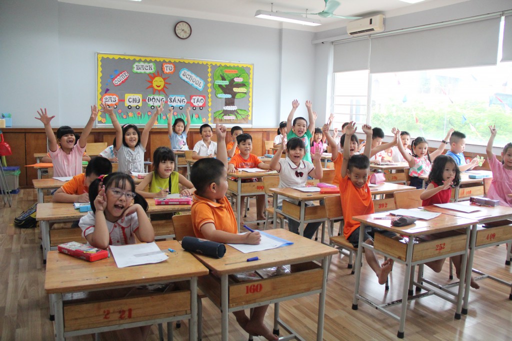 Hân hoan trong ngày tựu trường