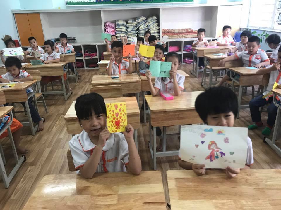 Niềm vui cô trò 1A7