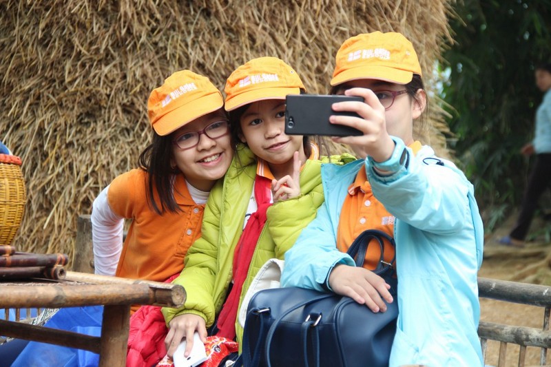 CHUYẾN ĐI THAM QUAN TRANG TRẠI ĐỒNG QUÊ BA VÌ - TRƯỜNG TIỂU HỌC QUỐC TẾ THĂNG LONG NĂM HỌC 2016 - 2017