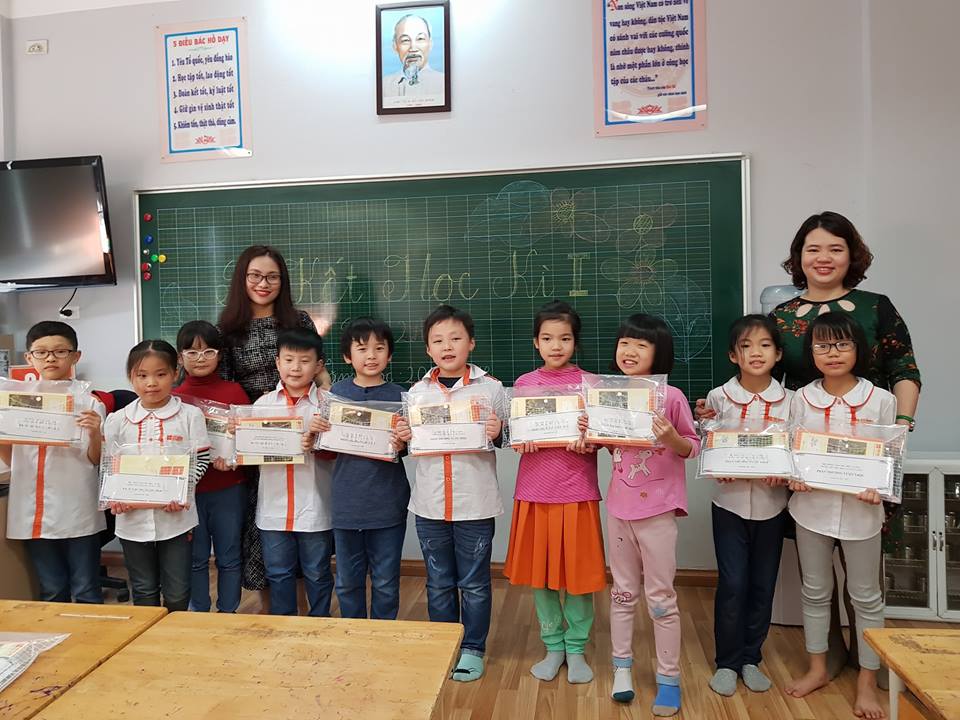 Lễ sơ kết kì 1 của các chú Hổ con