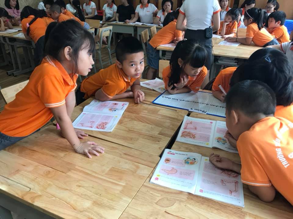 Ngày dạy tốt. Giờ học tốt.