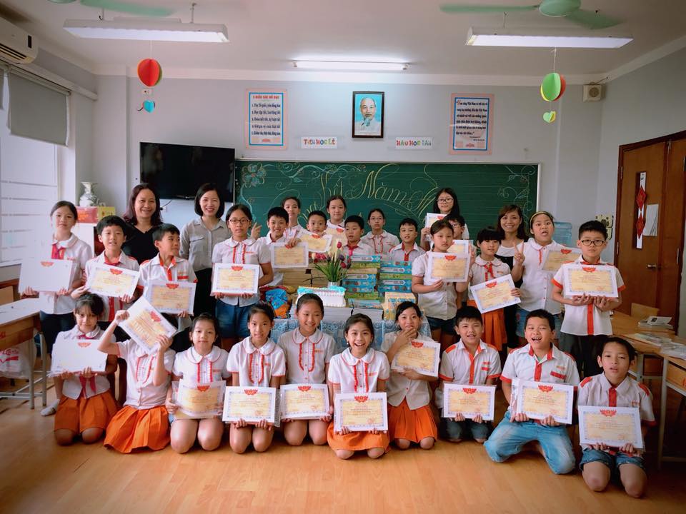 Cảm xúc của các cô cậu học trò