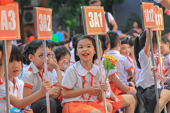 Nhớ mãi ngày khai trường