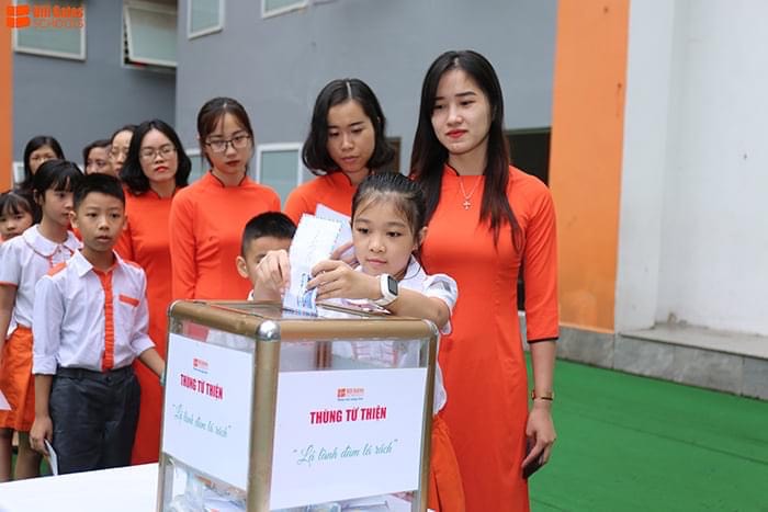 Cùng hướng về khúc ruột Miền Trung