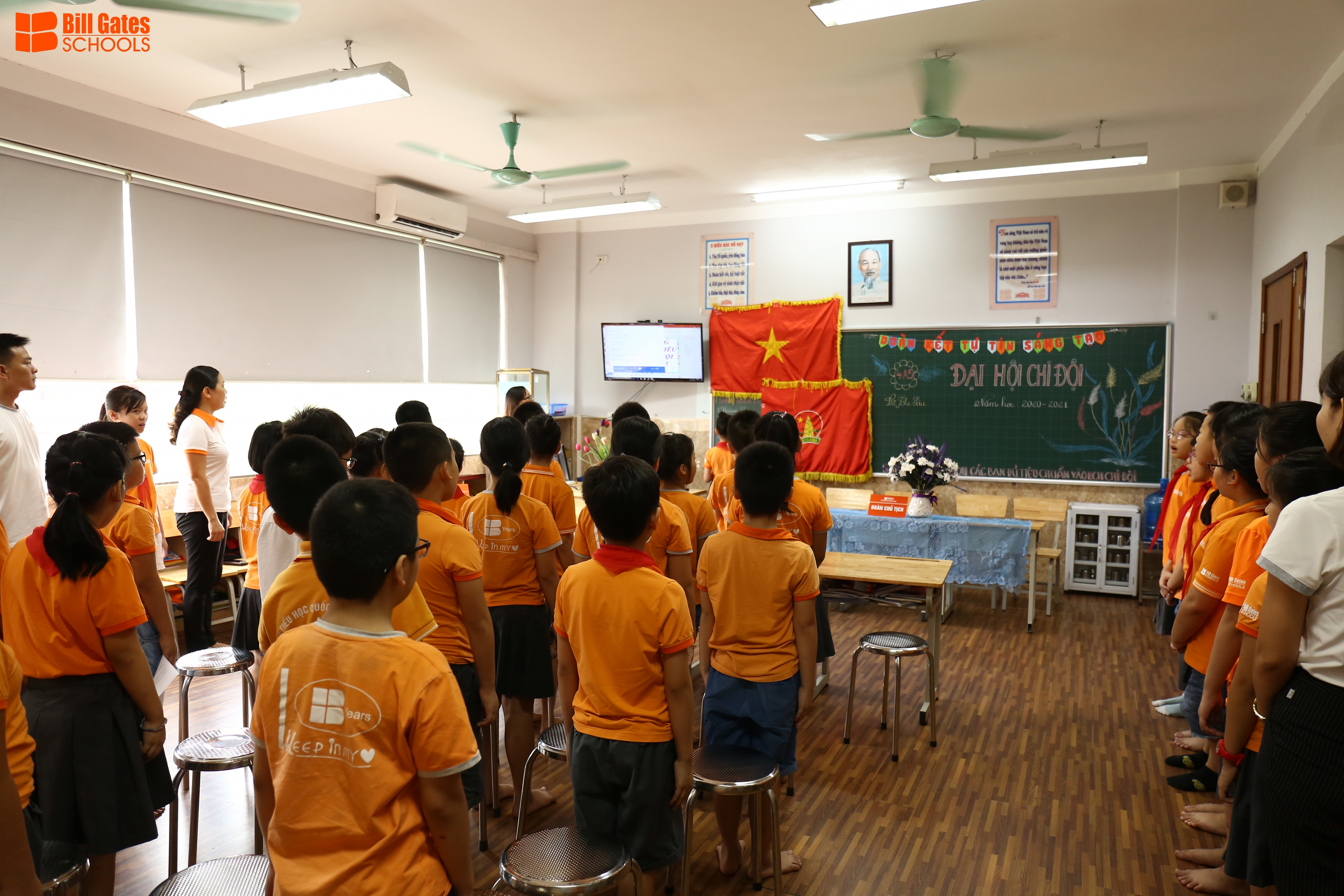Đại hội Chi đội mẫu