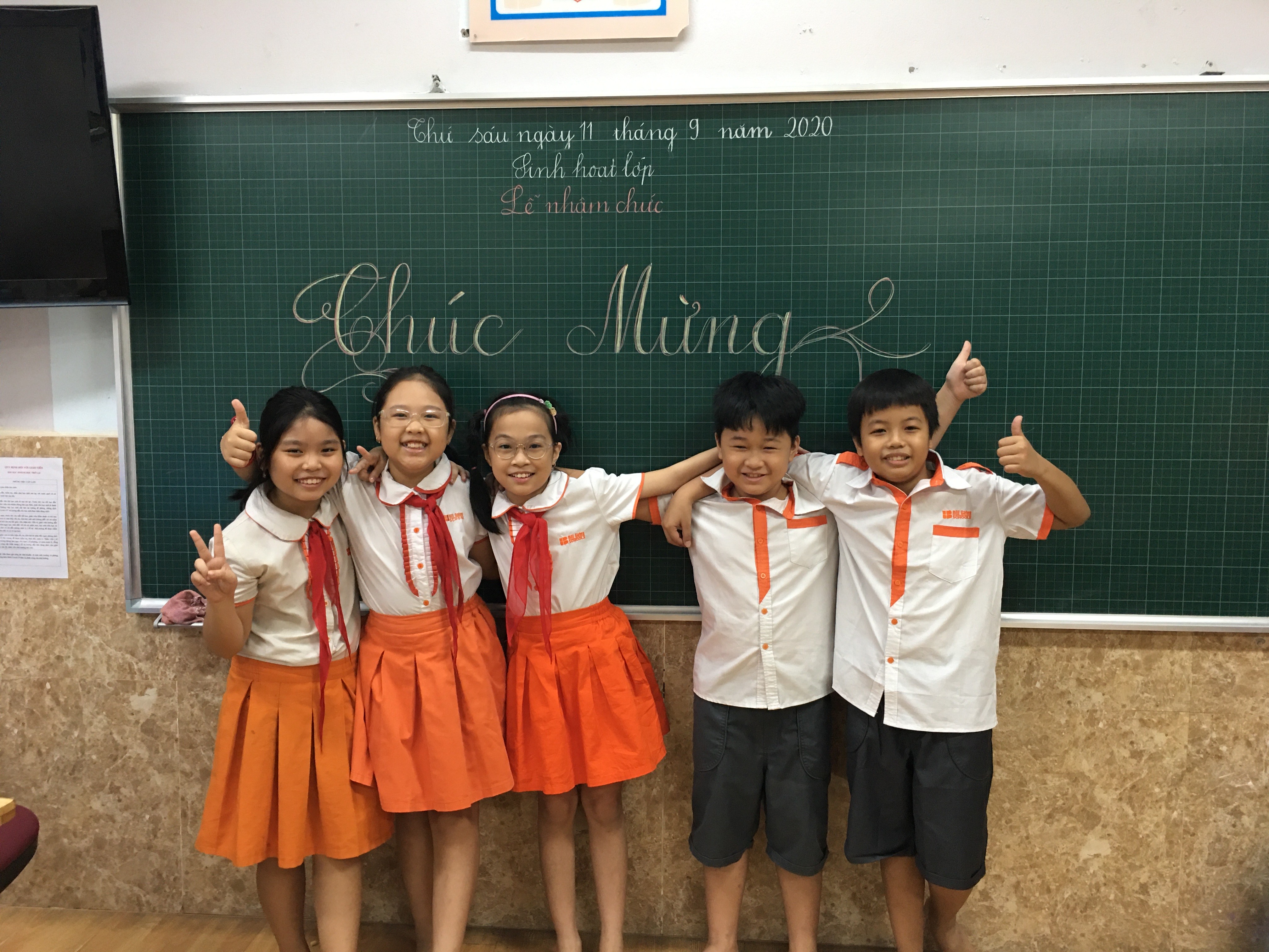 Những Lãnh đạo Nhí đáng yêu của tập thể 4A2