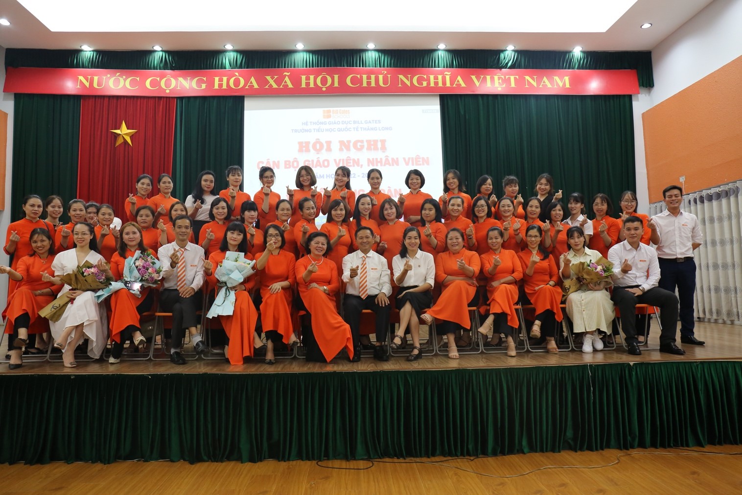 HỘI NGHỊ CÁN BỘ, GIÁO VIÊN, NHÂN VIÊN NĂM HỌC 2022-2023 VÀ ĐẠI HỘI CÔNG ĐOÀN KHÓA III, NHIỆM KÌ 2022-2027 TRƯỜNG TIỂU HỌC QUỐC TẾ THĂNG LONG - HỆ THỐNG GIÁO DỤC BILL GATES.
