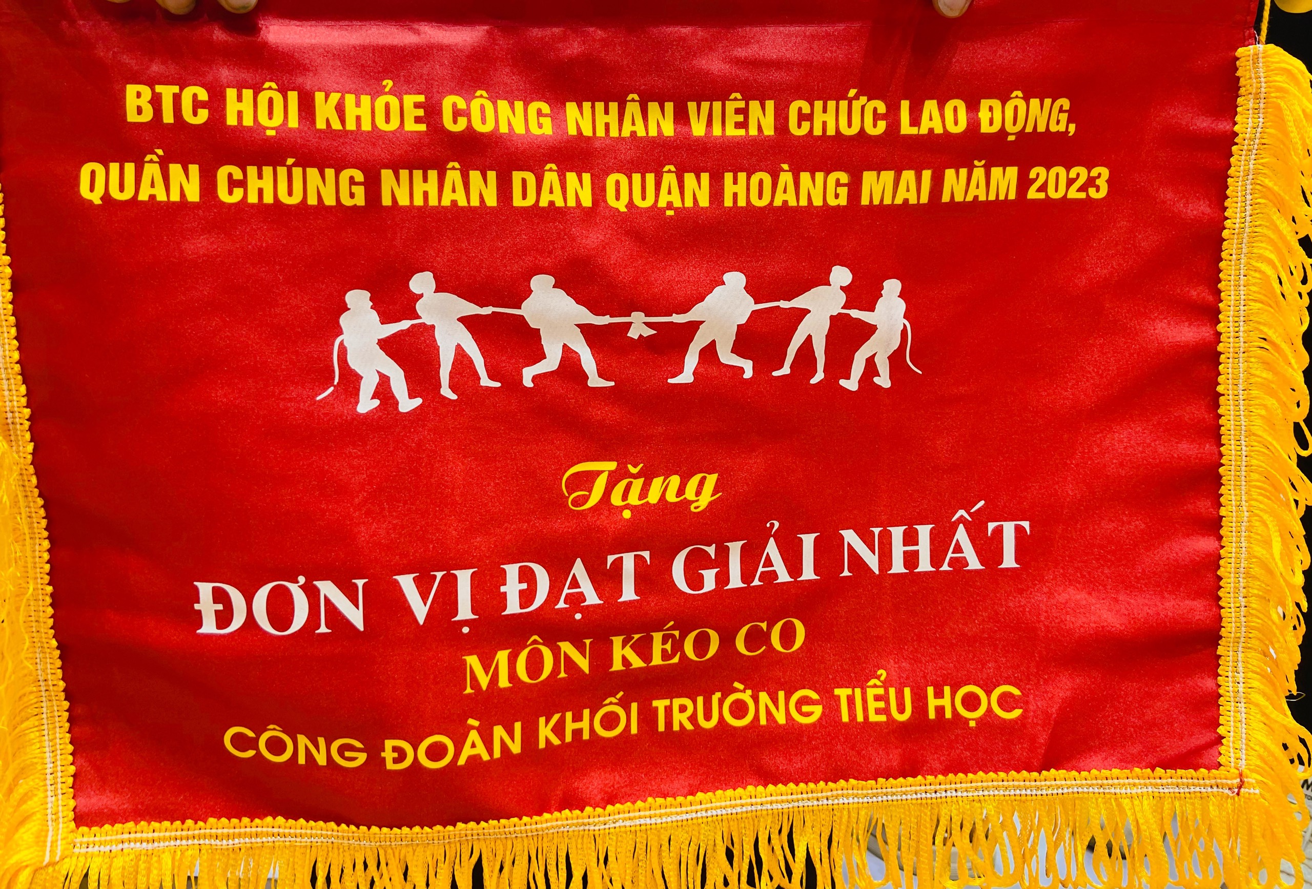 CÔNG ĐOÀN TRƯỜNG TIỂU HỌC QUỐC TẾ THĂNG LONG TÍCH CỰC HƯỞNG ỨNG THAM GIA HỘI KHỎE CÔNG NHÂN VIÊN CHỨC LAO ĐỘNG, QUẦN CHÚNG NHÂN DÂN HƯỚNG TỚI CHÀO MỪNG 20 NĂM THÀNH LẬP QUẬN HOÀNG MAI (25/11/2003-25/11/2023)