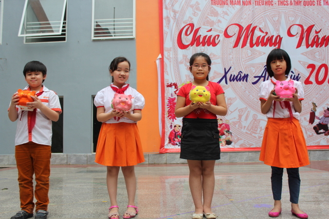 Hình ảnh hoạt động