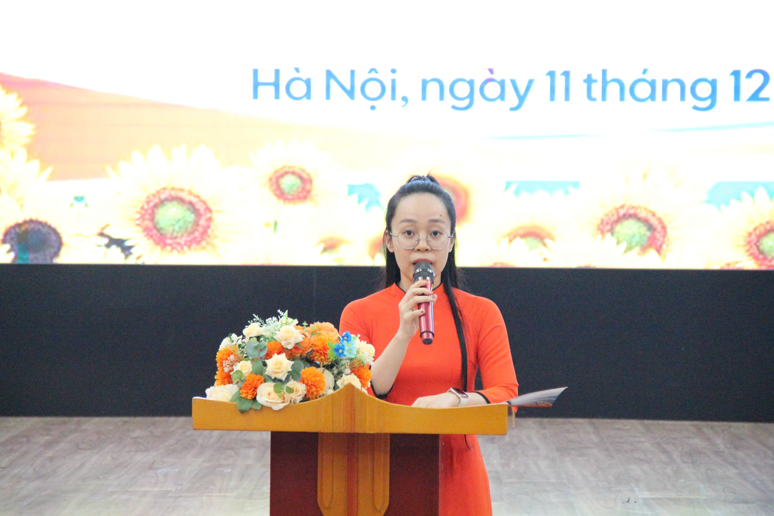 Hình ảnh hoạt động