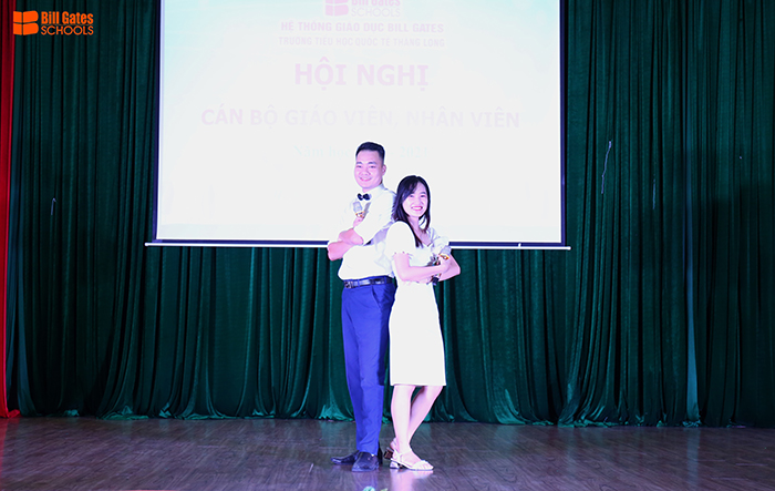 Hình ảnh hoạt động