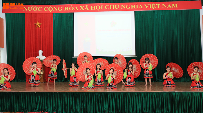 Hình ảnh hoạt động