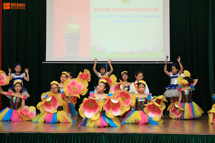 Hình ảnh hoạt động