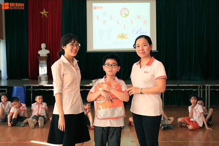 Hình ảnh hoạt động