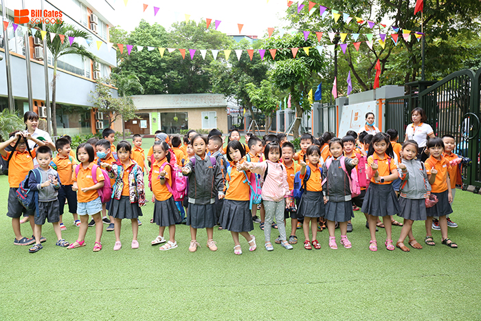 Hình ảnh hoạt động
