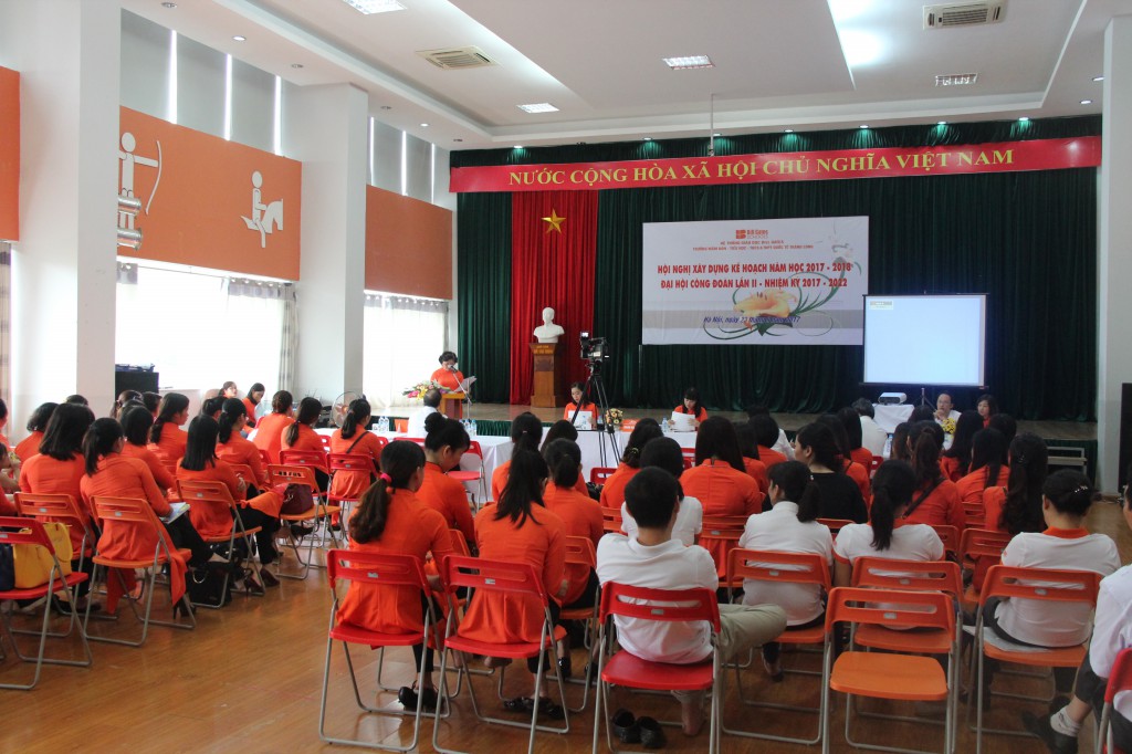Hình ảnh hoạt động