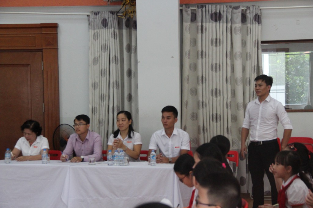 Hình ảnh hoạt động