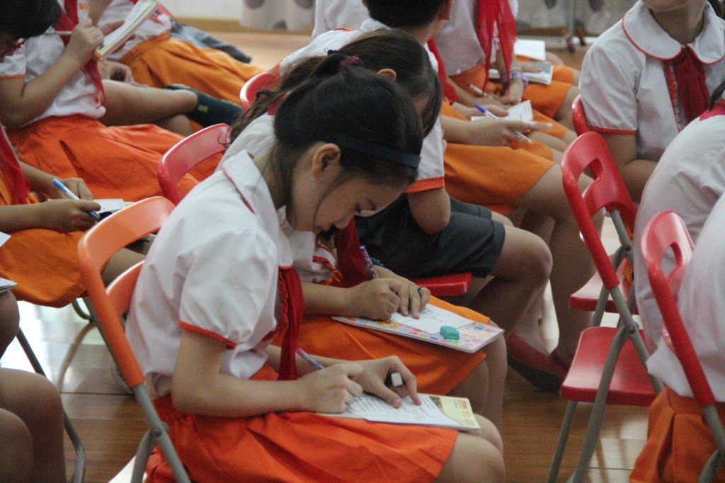 Hình ảnh hoạt động