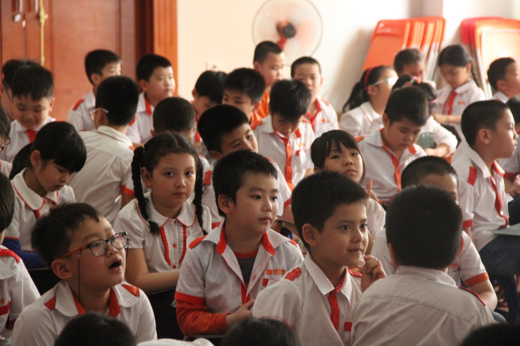 Hình ảnh hoạt động