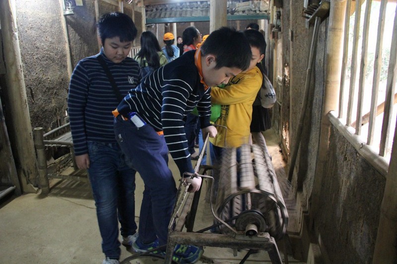 Hình ảnh hoạt động