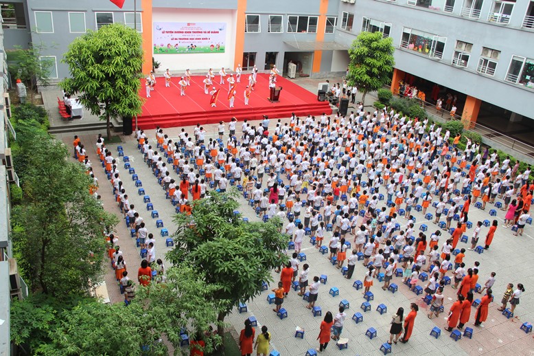 Hình ảnh hoạt động