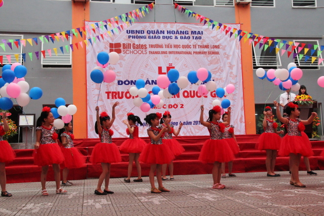 Hình ảnh hoạt động