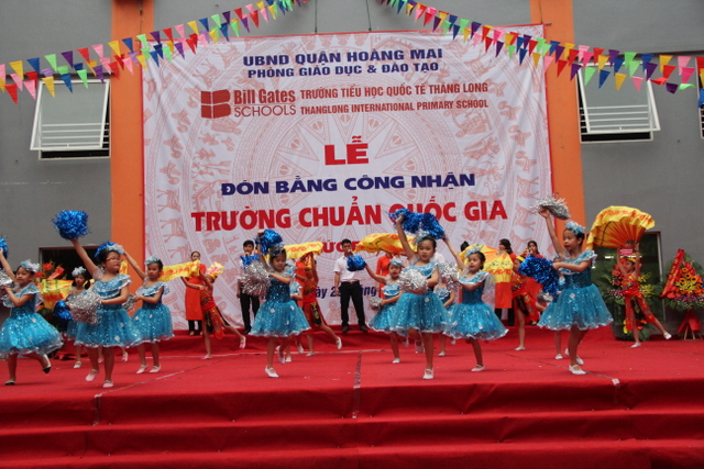 Hình ảnh hoạt động