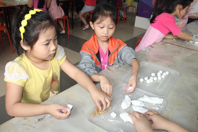Hình ảnh hoạt động
