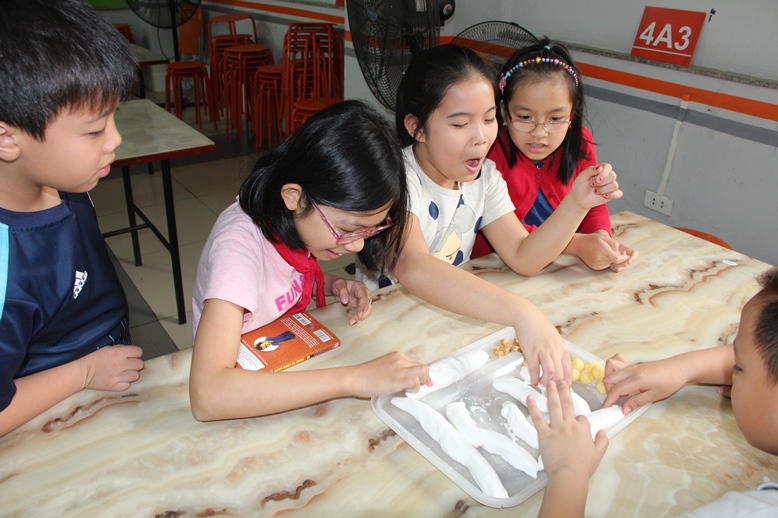 Hình ảnh hoạt động