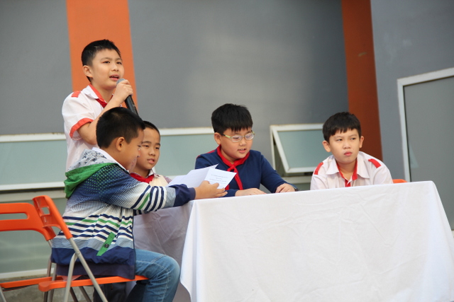 Hình ảnh hoạt động