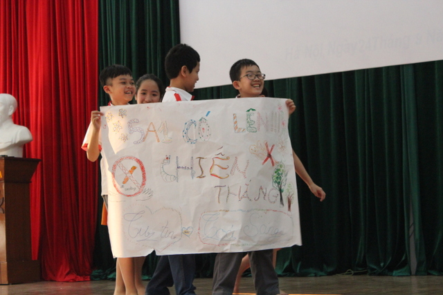 Hình ảnh hoạt động