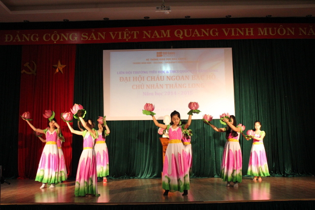 Hình ảnh hoạt động
