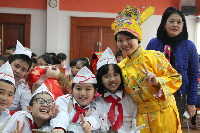 Hình ảnh hoạt động