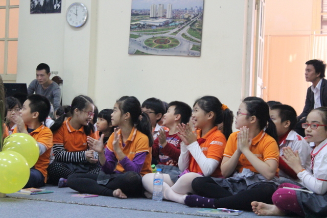 Hình ảnh hoạt động