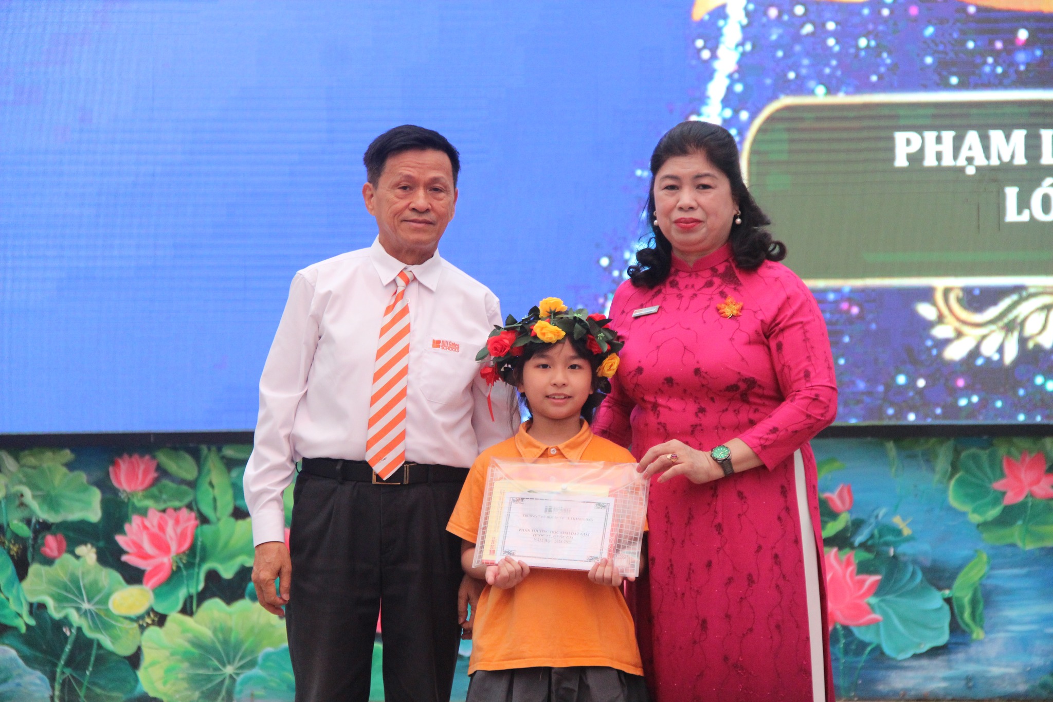 Hình ảnh hoạt động
