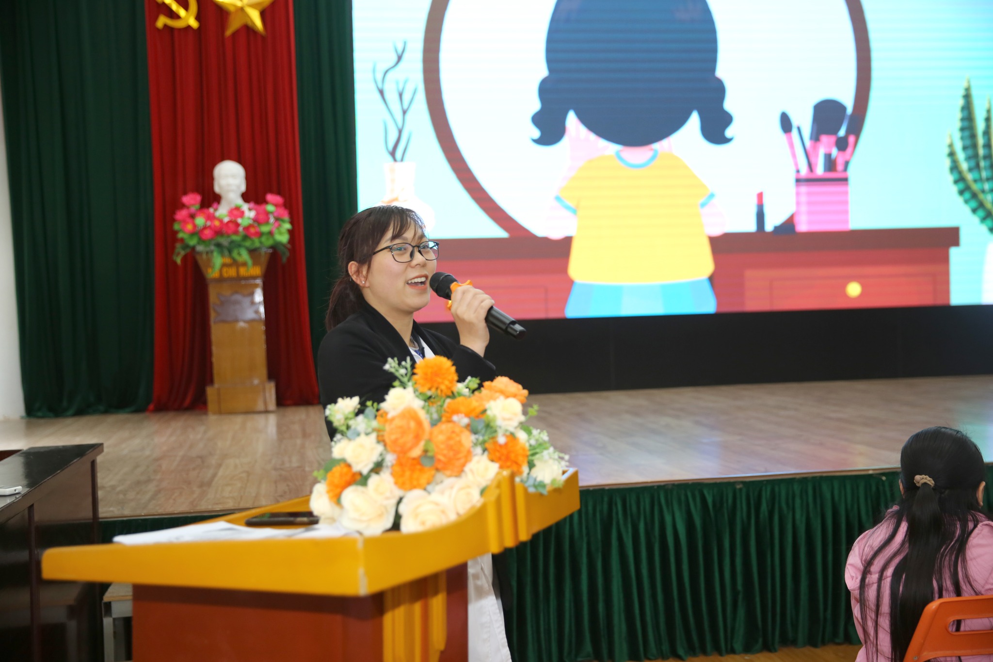 Hình ảnh hoạt động