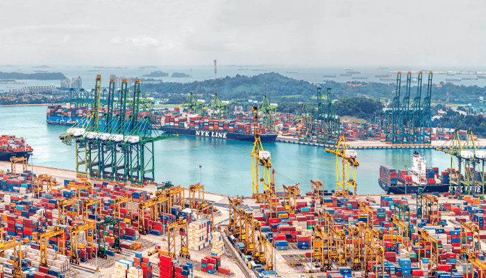 APM Terminals và Rocsys hợp tác cung cấp giải pháp sạc không cần tay tại Rotterdam.