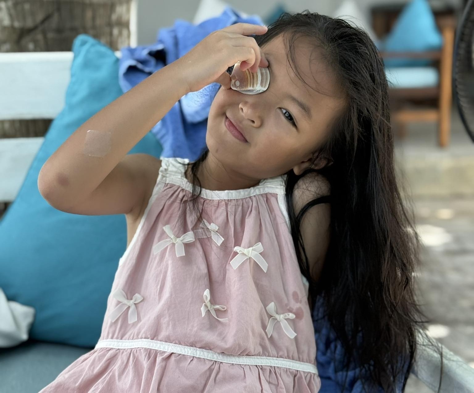 Hai quả trứng gà chưa nở