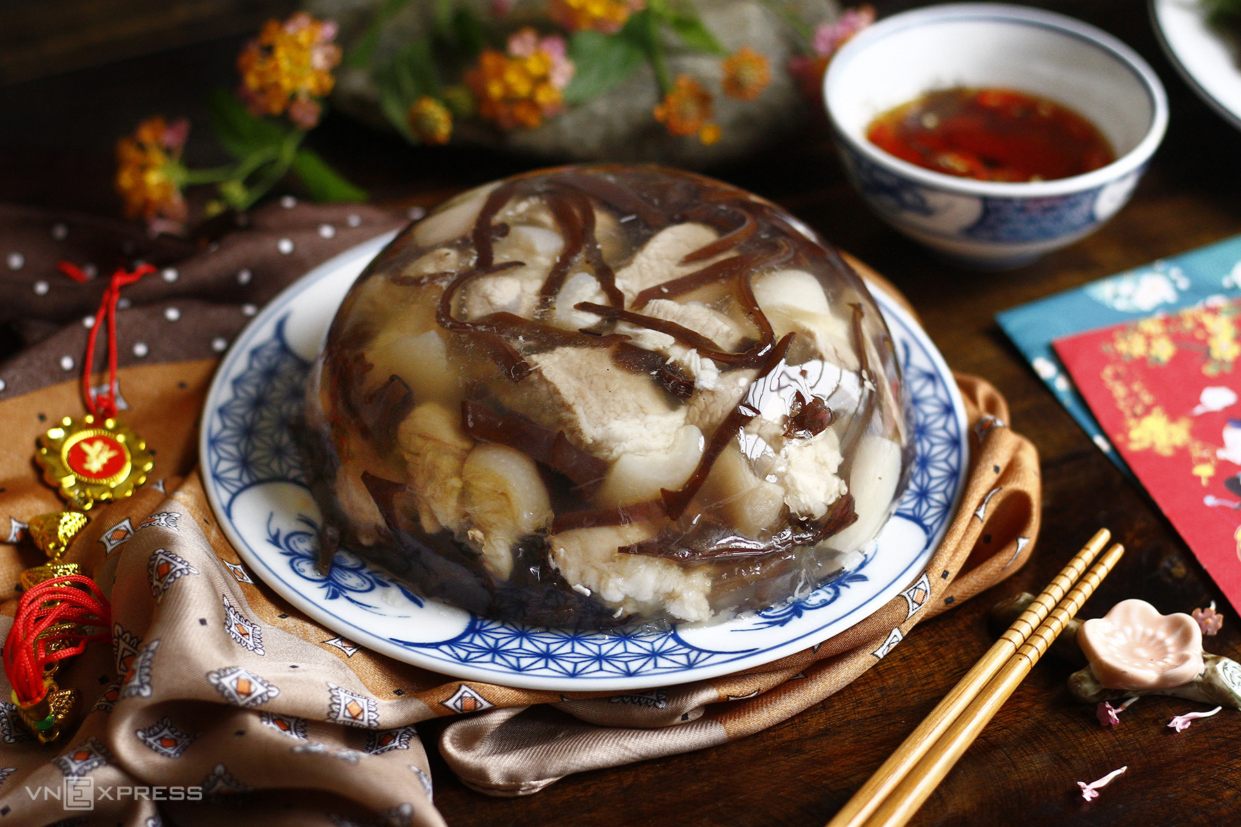 Phép màu tháng Chạp và bát 