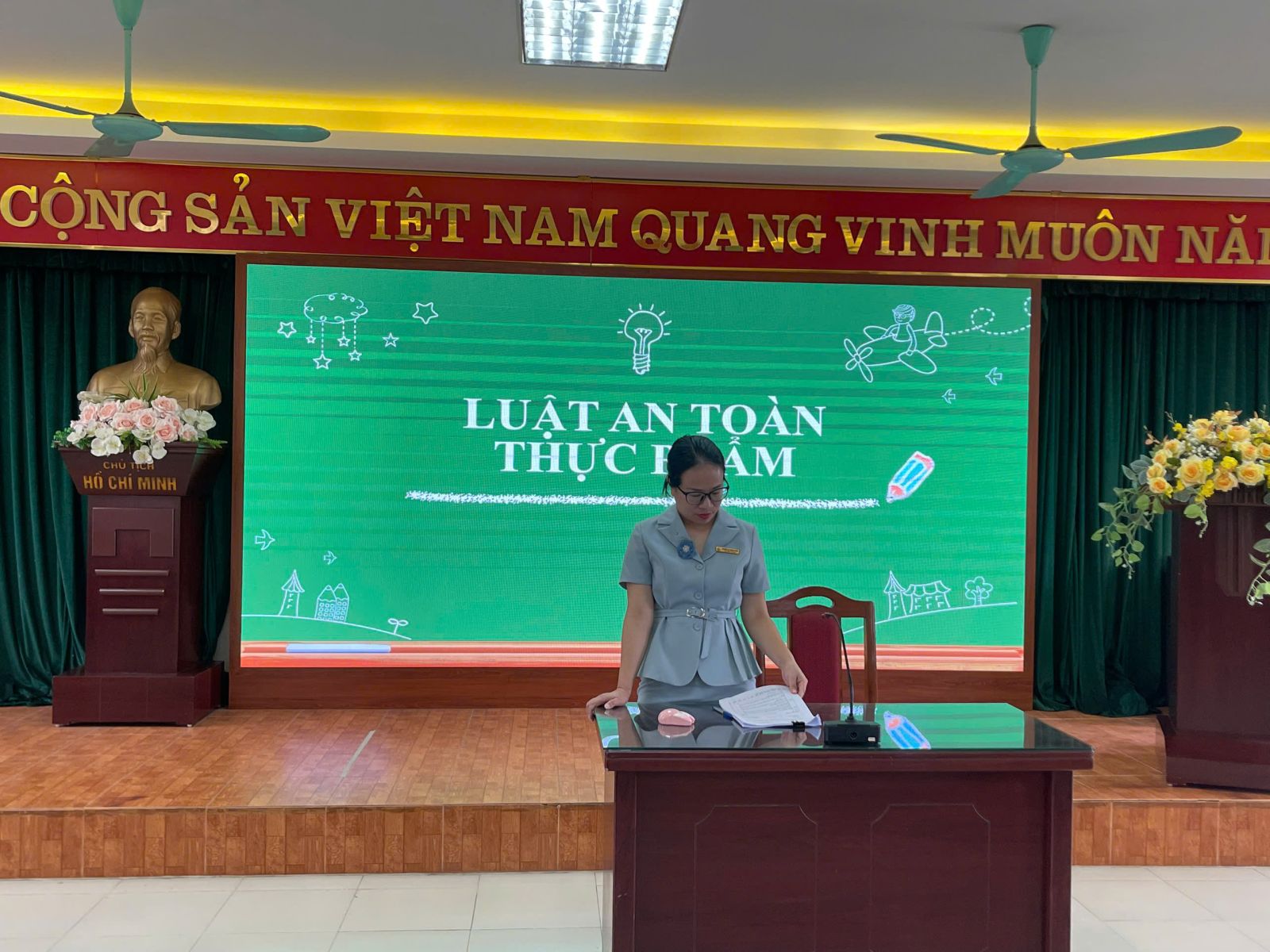 👩🍳 TRƯỜNG MẦM NON TỨ LIÊN TỔ CHỨC BỒI DƯỠNG KIẾN THỨC AN TOÀN THỰC PHẨM CHO GIÁO VIÊN-NHÂN VIÊN LÀM CÔNG TÁC BÁN TRÚ NĂM HỌC 2024-2025 🫕🧆🍱