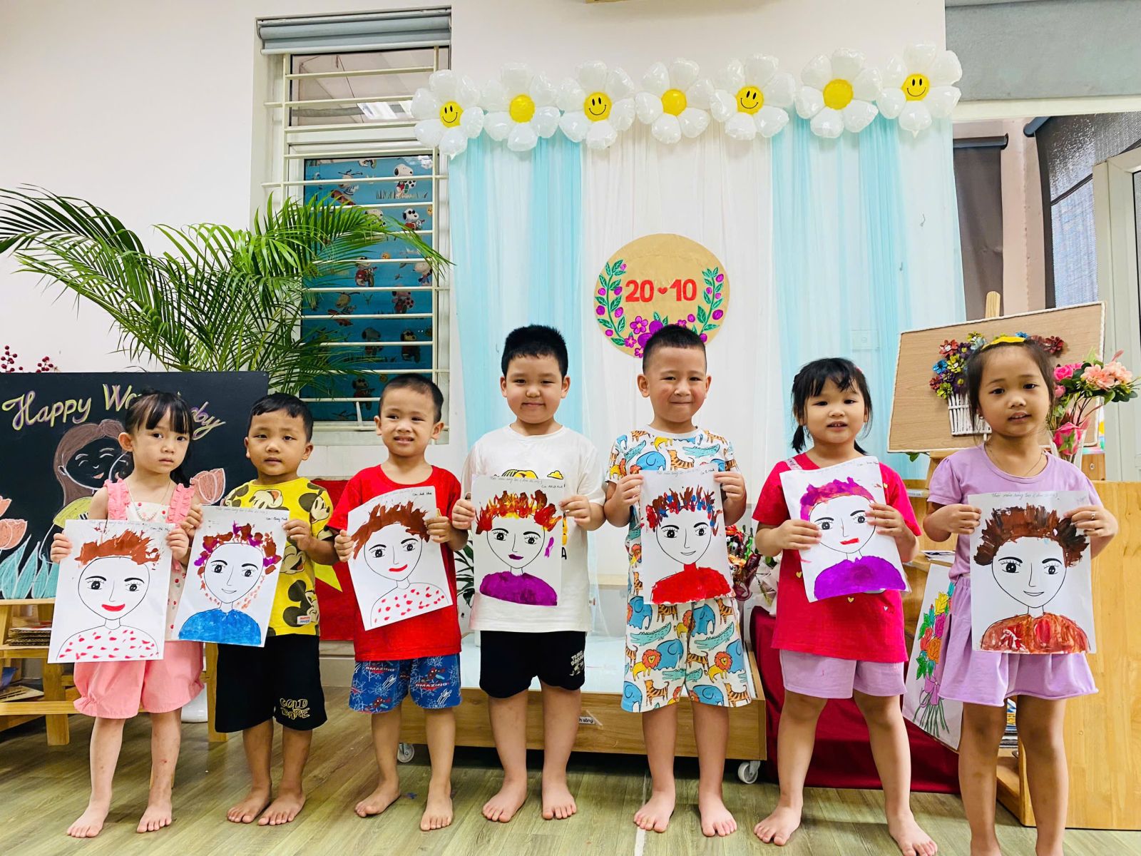 HOẠT ĐỘNG THỔI MÀU SÁNG TẠO CỦA CÁC BÉ KHỐI MẪU GIÁO NHỠ TRƯỜNG MẦM NON TỨ LIÊN