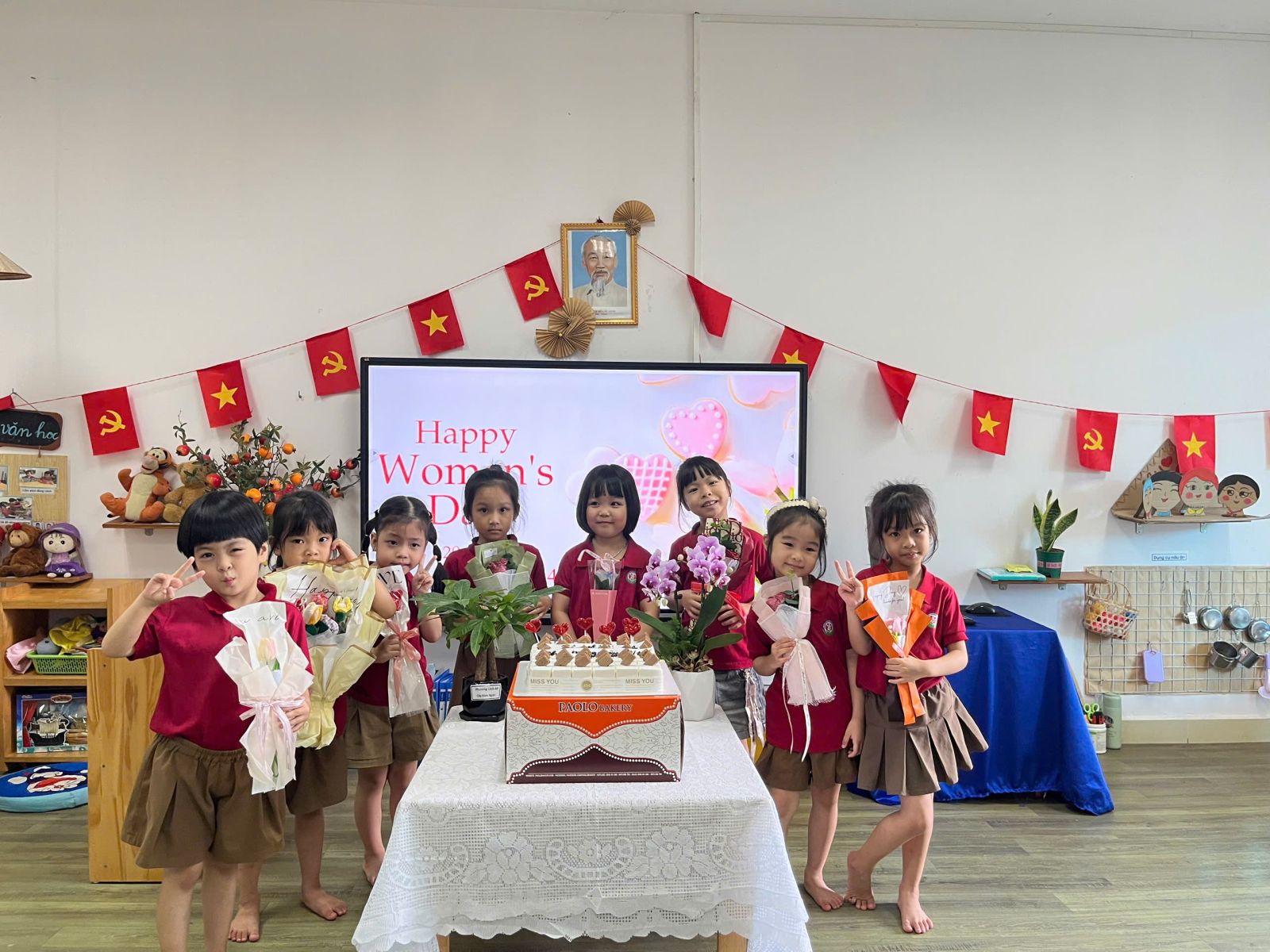 🌷Học sinh khối mẫu giáo lớn nô nức cùng tháng 10 yêu thương.