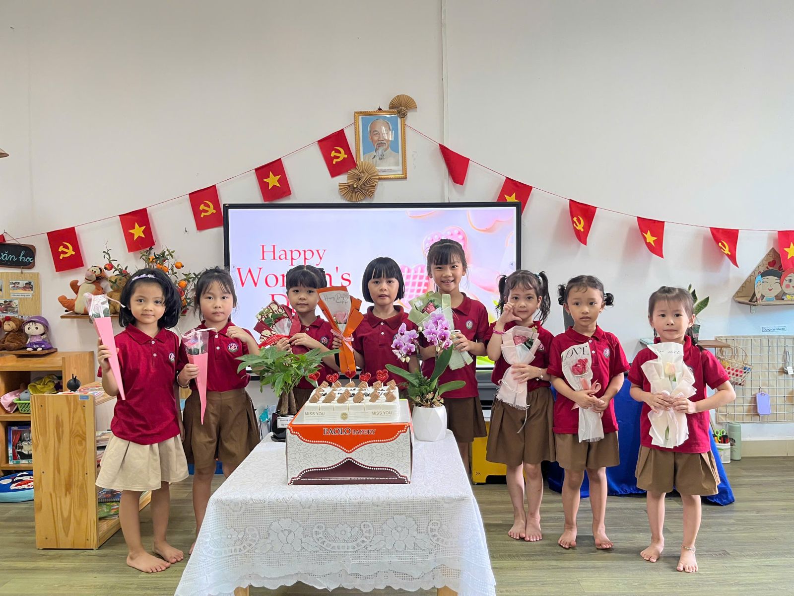 🌷Học sinh khối mẫu giáo lớn nô nức cùng tháng 10 yêu thương.