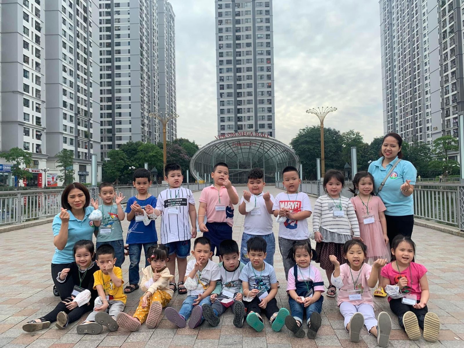 Hoạt động trải nghiệm của các con học sinh tại khu vui chơi Time City