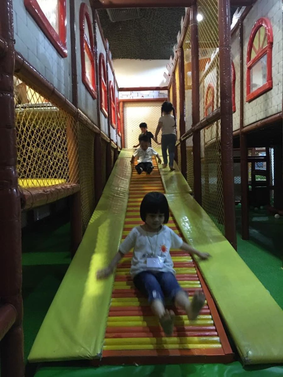 Hoạt động trải nghiệm của các con học sinh tại khu vui chơi Time City