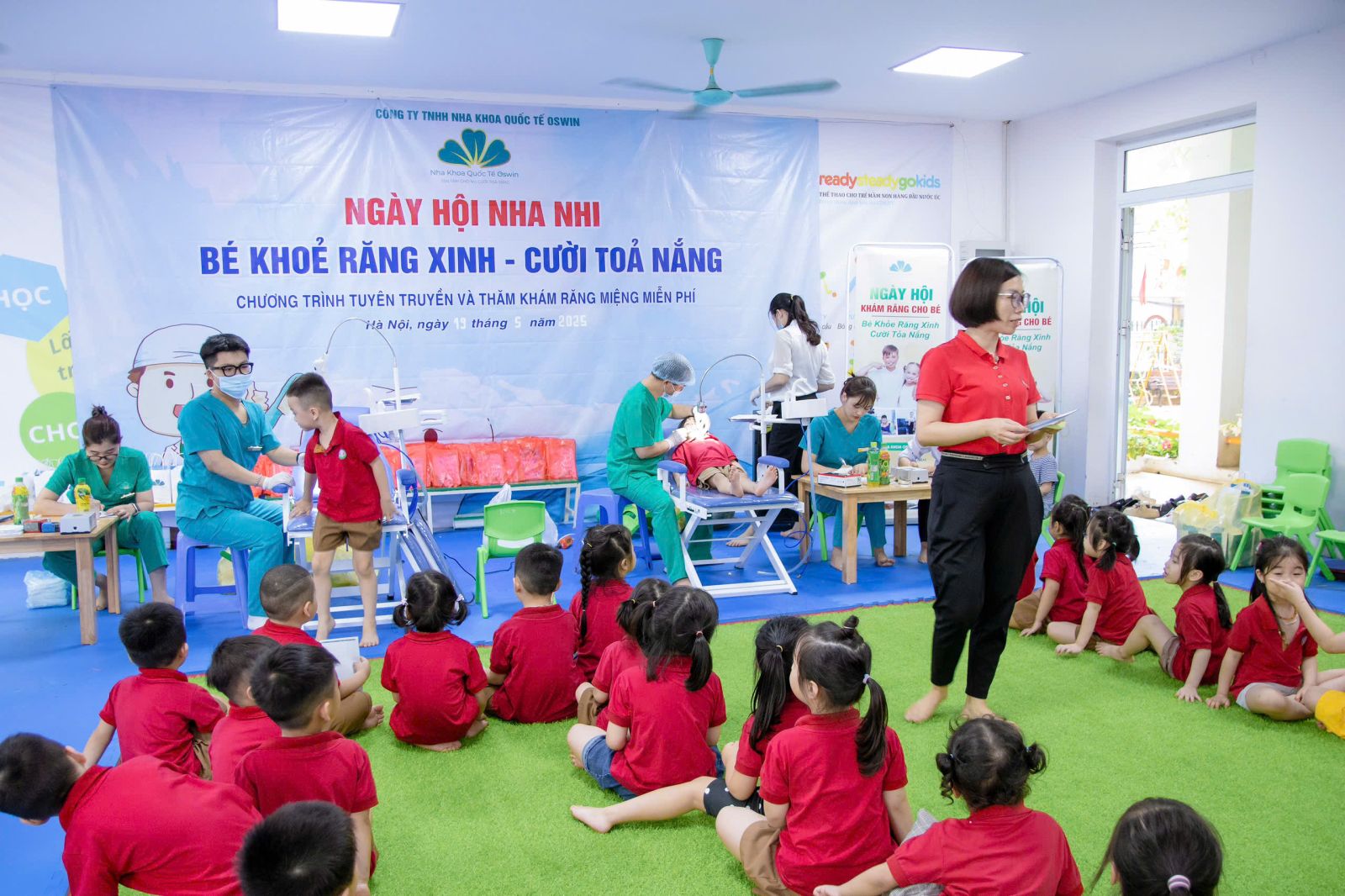 TRƯỜNG MẦM NON TỨ LIÊN PHỐI KẾT HỢP VỚI TRUNG TÂM NHA KHOA QUỐC TẾ OSWIN TỔ CHỨC CHƯƠNG TRÌNH 