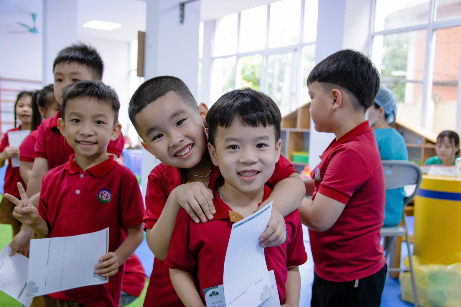 TRƯỜNG MẦM NON TỨ LIÊN PHỐI KẾT HỢP VỚI TRUNG TÂM NHA KHOA QUỐC TẾ OSWIN TỔ CHỨC CHƯƠNG TRÌNH 