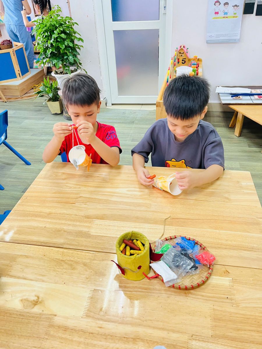 CÁC BÉ MẪU GIÁO LỚN THAM GIA VÀO HOẠT ĐỘNG TRẢI NGHIỆM CHÀO ĐÓN TRUNG THU