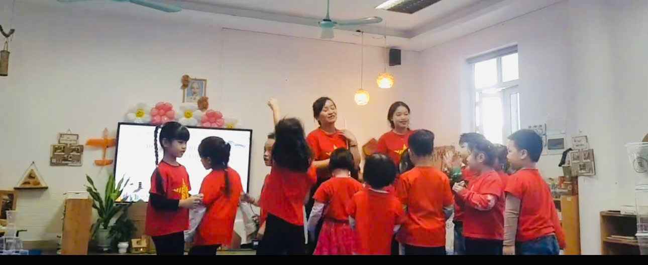 24428722818537391105