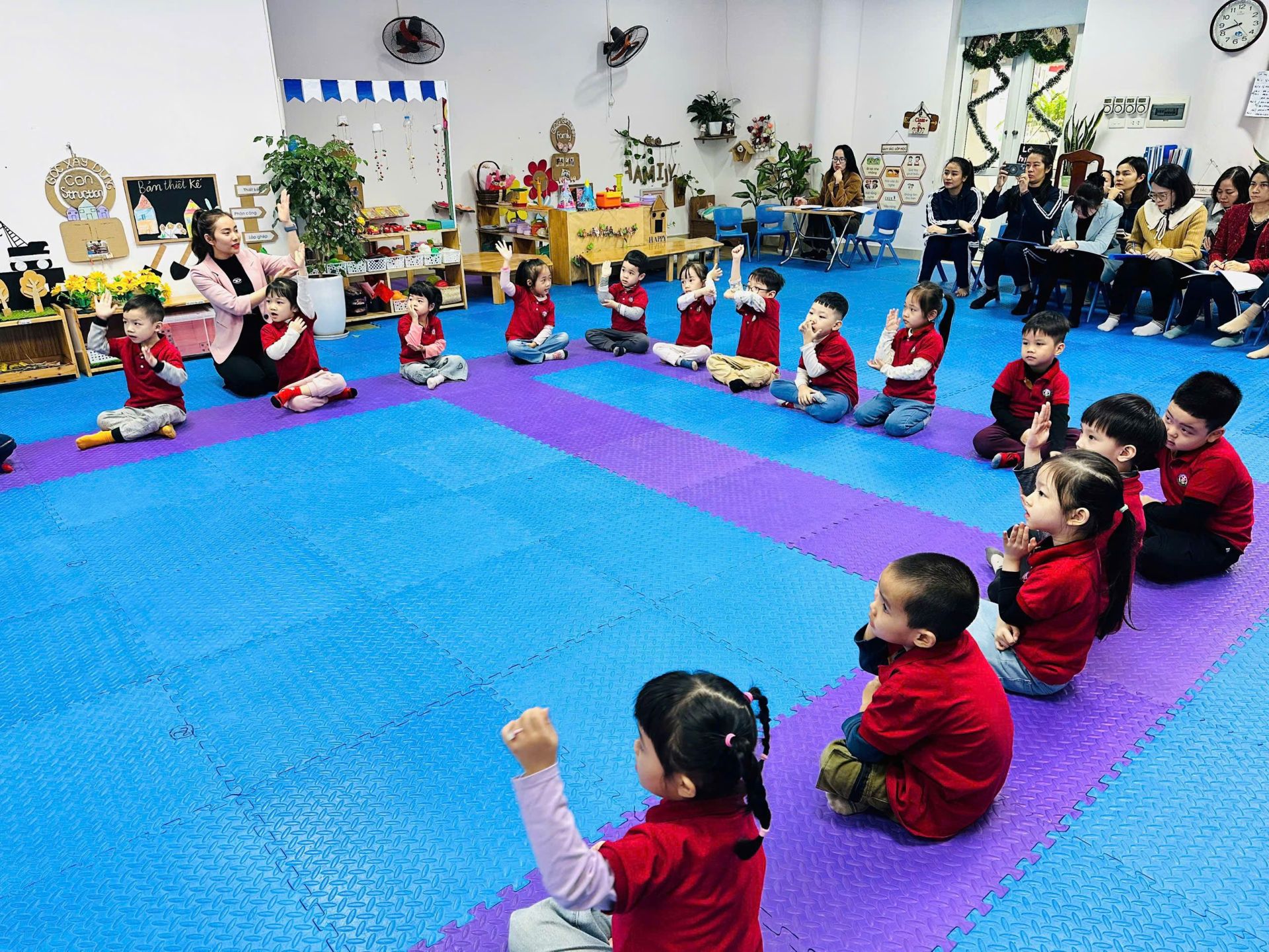 z7335516570933_325fa7db75845a049c5304ae5745a38d